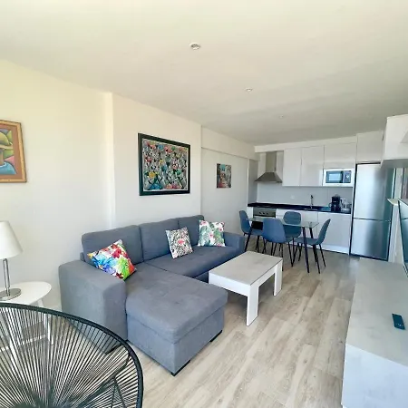 Gemelos 1 Modern Seaviews *