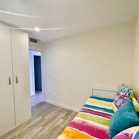 Gemelos 1 Modern Seaviews *